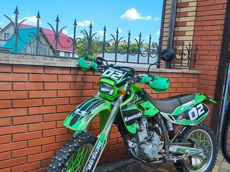 2002 Kawasaki KLX 250, зелёный, 280000 рублей, вид 1