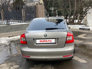2011 Skoda Octavia DSG7 II (A5) Рестайлинг, серый, 1300000 рублей, вид 3