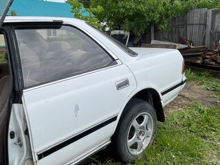 1989 Toyota Mark II VI (X80), белый, 230000 рублей, вид 5