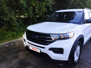 2019 Ford Explorer VI, белый, 2600000 рублей, вид 3