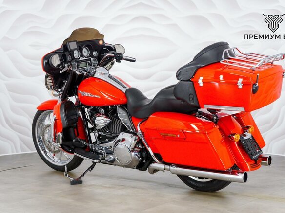 2010 Harley-Davidson Street Glide, красный, 977000 рублей - вид 7