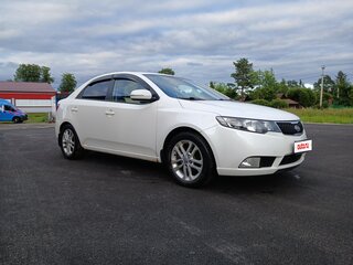 2011 Kia Cerato 6-speed II, белый, 650000 рублей, вид 1