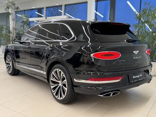 2022 Bentley Bentayga I Рестайлинг, чёрный, 43650000 рублей, вид 2