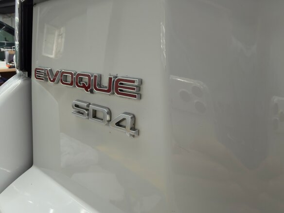 2013 Land Rover Range Rover Evoque 6-speed I, белый - вид 15
