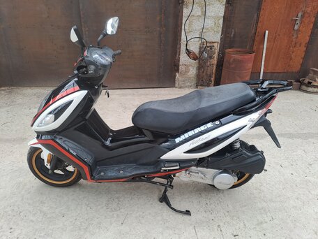 2011 Atlant 150cc, чёрный, 70000 рублей, вид 5
