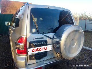 2001 Mitsubishi Montero III, серебристый, 435000 рублей, вид 3