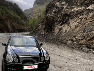 2006 Mercedes-Benz E-Класс 280 III (W211, S211) Рестайлинг, чёрный, 1000000 рублей, вид 4