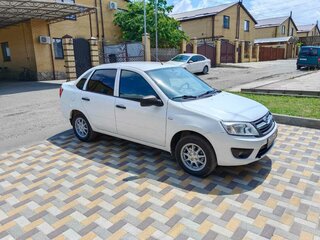 2015 Lada (ВАЗ) Granta I, белый, 440000 рублей, вид 2