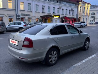 2012 Skoda Octavia II (A5) Рестайлинг, серебристый, 650000 рублей, вид 5