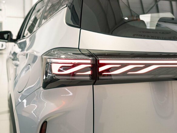 2025 Chery Tiggo 4 I Рестайлинг 2, серебристый - вид 13