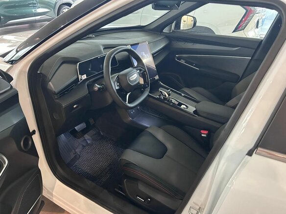 2026 Geely Cityray, белый - вид 15