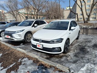 2018 Volkswagen Polo VI (EU Market), белый, 1650000 рублей, вид 1