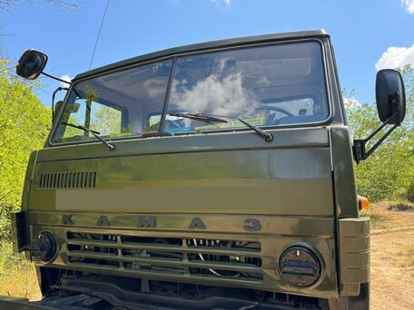 1991 КамАЗ 4310, зелёный, 1900000 рублей, вид 1