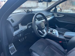 2019 Audi Q7 II (4M), чёрный, 5700000 рублей, вид 4