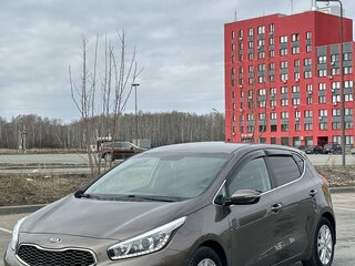 2014 Kia Ceed II, коричневый, 1150000 рублей, вид 2