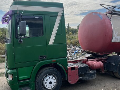 1994 DAF 95, зелёный, 1400000 рублей, вид 3