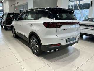 2023 Chery Tiggo 7 Pro Plug-in Hybrid, белый, 4050000 рублей, вид 4