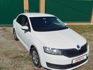2017 Skoda Rapid I Рестайлинг, белый, 1000000 рублей, вид 2