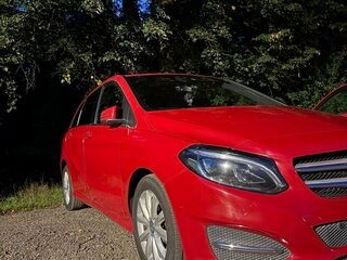 2015 Mercedes-Benz B-Класс 180 II (W246) Рестайлинг, красный, 1220000 рублей, вид 2