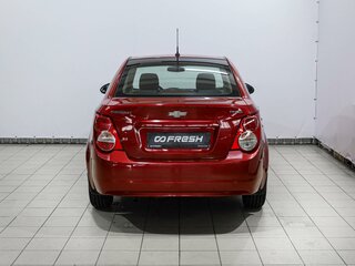 2012 Chevrolet Aveo II, красный, 619000 рублей, вид 4