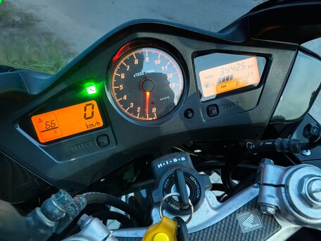 2002 Honda VFR 800, чёрный, 580000 рублей, вид 4