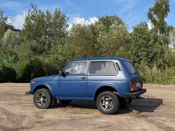 2009 Lada (ВАЗ) 2121 (4x4) I Рестайлинг, синий, 395000 рублей - вид 10
