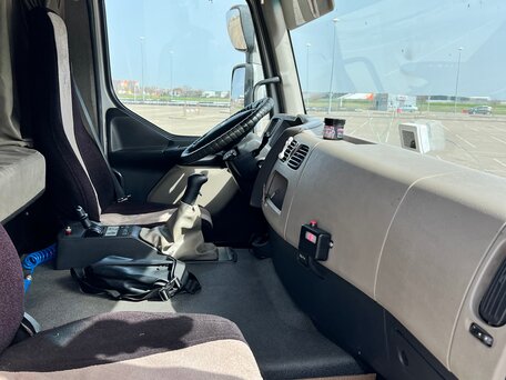 2012 Renault Premium, белый, 3299000 рублей, вид 5