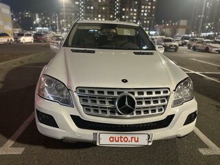 2008 Mercedes-Benz M-Класс 350 II (W164) Рестайлинг, белый, 1500000 рублей, вид 2
