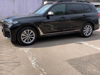 2021 BMW X7 M50i I (G07), чёрный, 9500000 рублей, вид 3