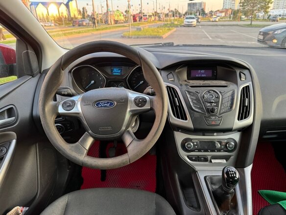 2011 Ford Focus III, пурпурный, 730000 рублей - вид 7