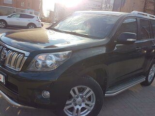 2011 Toyota Land Cruiser Prado 150 Series, чёрный, 2800000 рублей, вид 3
