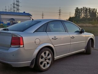 2006 Opel Vectra C Рестайлинг, серебристый, 620000 рублей, вид 3