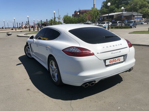 2013 Porsche Panamera 4S I, белый, 4400000 рублей - вид 23