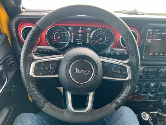 2020 Jeep Wrangler IV (JL), жёлтый, 7000000 рублей - вид 10