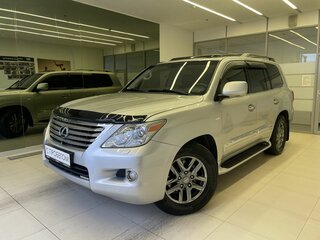 Lexus LX 570 III
