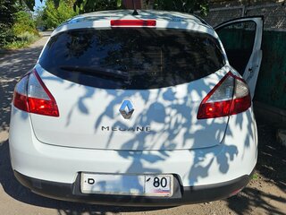 2014 Renault Megane III Рестайлинг, белый, 830000 рублей, вид 4