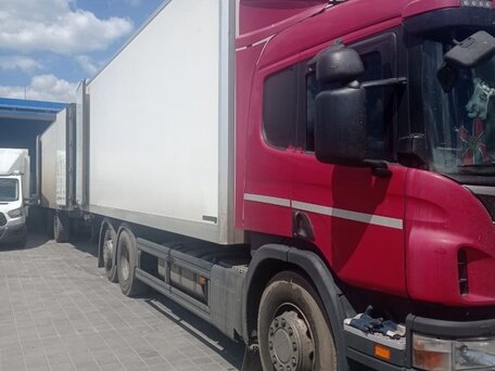2013 Scania P-series, красный, 6500000 рублей, вид 3