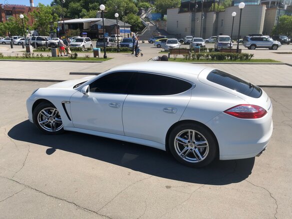2013 Porsche Panamera 4S I, белый, 4400000 рублей - вид 21