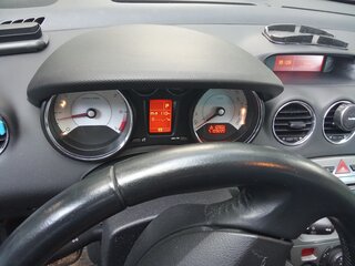 2011 Peugeot 308 I, красный, 490000 рублей, вид 4