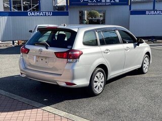 2016 Toyota Corolla Fielder XI (E160, E170, E180), серебристый, 865000 рублей, вид 2