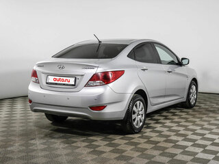 2011 Hyundai Solaris I, чёрный, 788000 рублей, вид 5