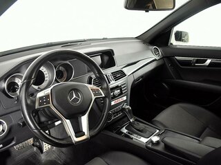 2012 Mercedes-Benz C-Класс 200 III (W204) Рестайлинг, белый, 1650000 рублей, вид 4