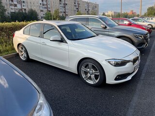 2017 BMW 3 серии 320i VI (F3x) Рестайлинг, белый, 1750000 рублей, вид 3
