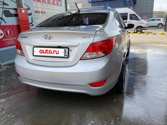 2011 Hyundai Accent IV, серый, 680000 рублей - вид 8