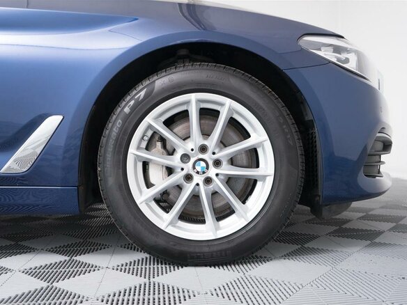 2017 BMW 5 серии 530i xDrive VII (G30/G31/G38), синий - вид 17