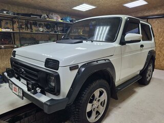 2011 Lada (ВАЗ) 2121 (4x4) I Рестайлинг, белый, 850000 рублей, вид 3