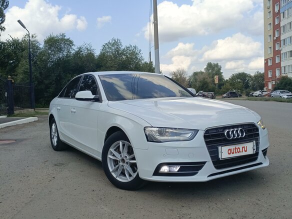 2012 Audi A4 IV (B8) Рестайлинг, белый, 1525000 рублей - вид 1