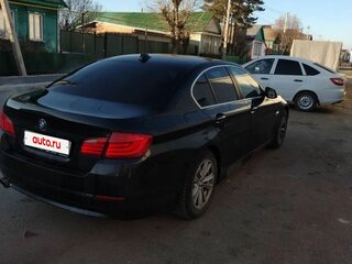 2010 BMW 5 серии 523i VI (F10/F11/F07), чёрный, 1600000 рублей, вид 3