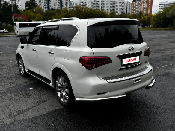 2012 Infiniti QX56 II, белый, 2490000 рублей - вид 3