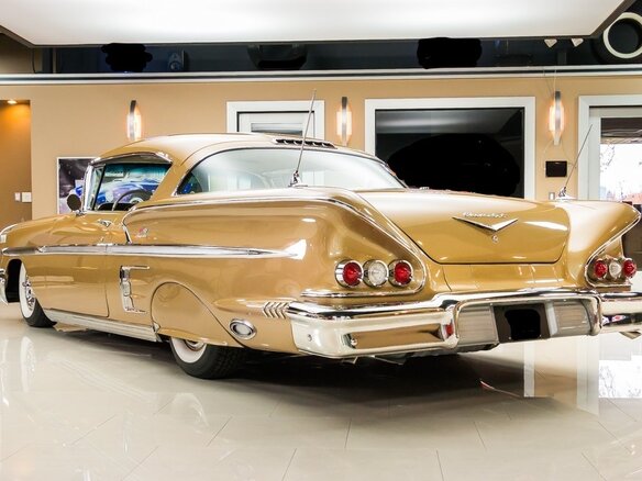 1958 Chevrolet Impala II, коричневый - вид 3